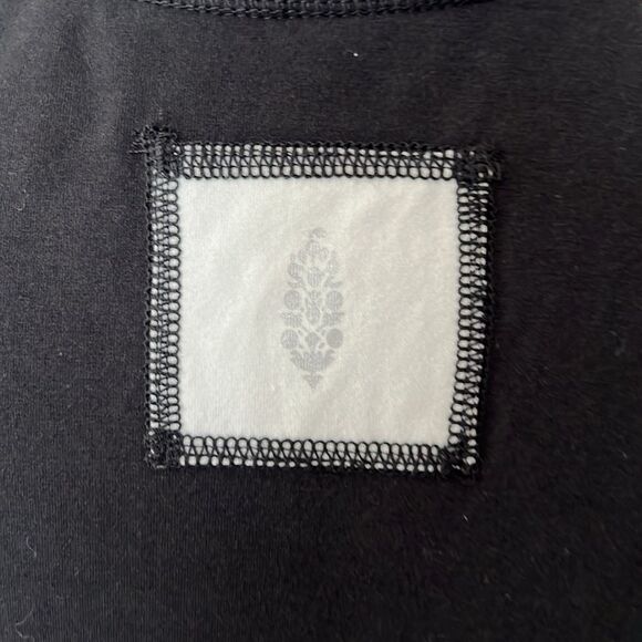 NWOT FREE PEOPLE MOVEMENT Women’s SLEEVELESS TANK TOP Black Size XS - Picture 6 of 10